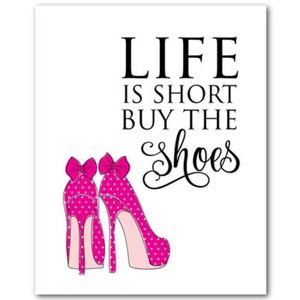 💕❣️LOVE THEM NOT THE PRICE? MAKE OFFER❣️💕